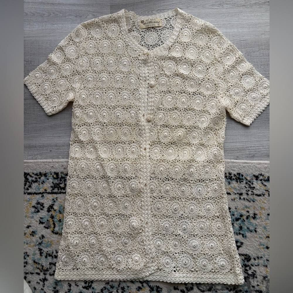 Vintage Hand Crocheted Doily Pattern Short Sleeve Button Down Cardigan Sweater S - Picture 3 of 11